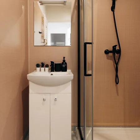 Domki Wroclaw بيت للعطل